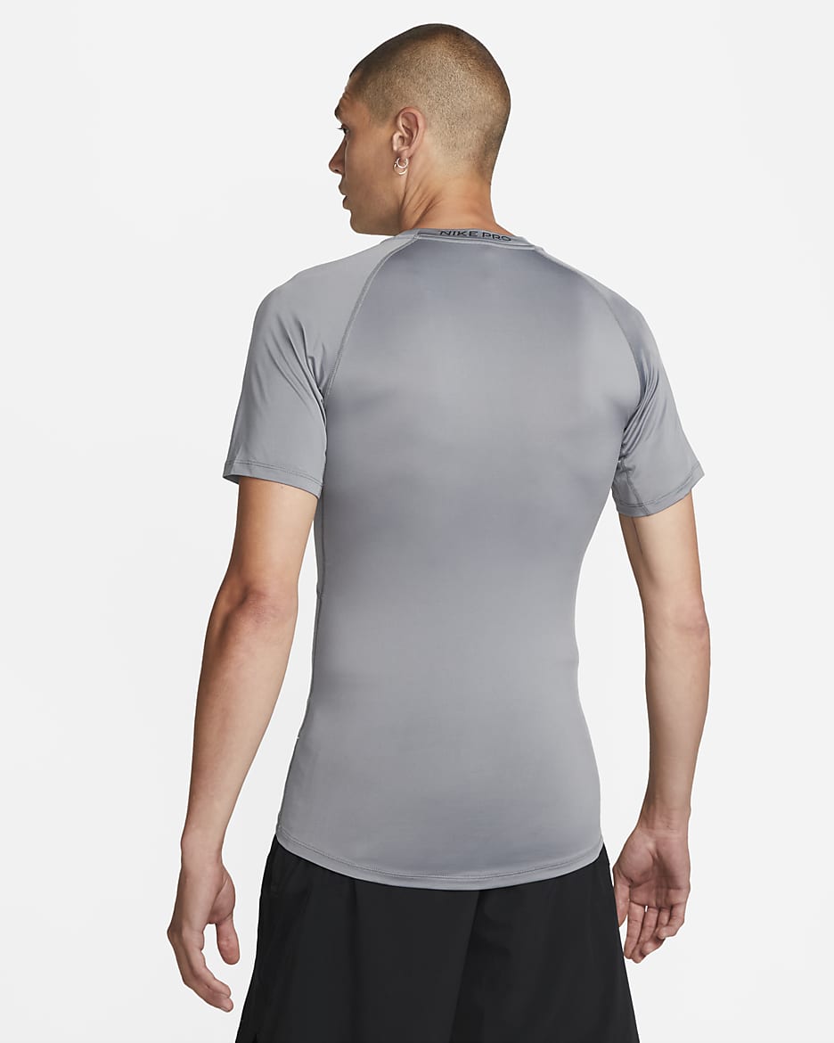 Nike Pro Dri FIT strakke fitnesstop met korte mouwen voor heren